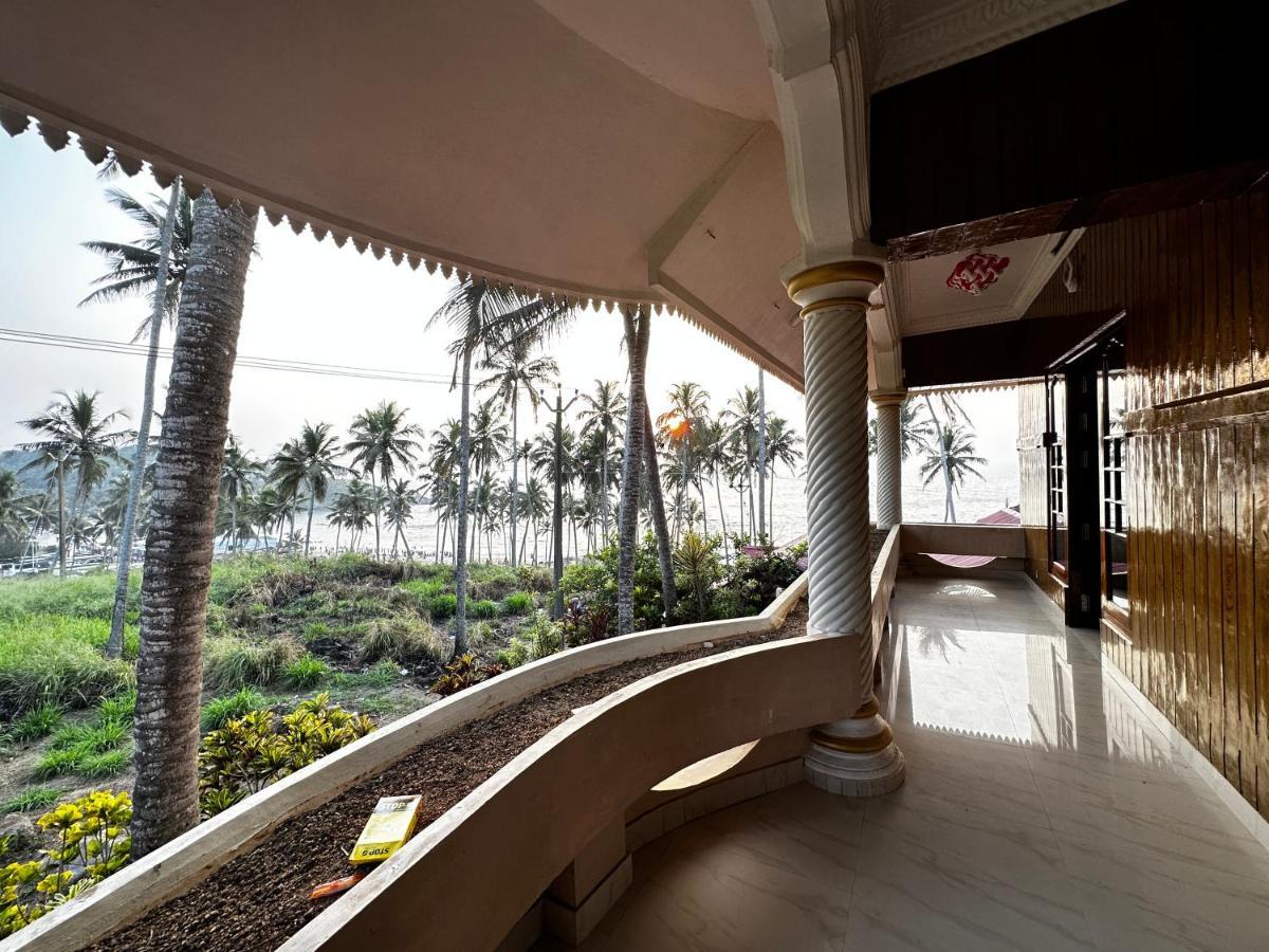 Kovalam Beach House Buitenkant foto